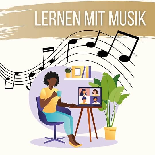 Lerne Deutsch mit Musik Grafik einer schwarzen Frau, die an Tisch sitzt mit Laptop und Kaffeetasse in Hand, darüber schwirren Noten und Text sagt: Lernen mit Musik